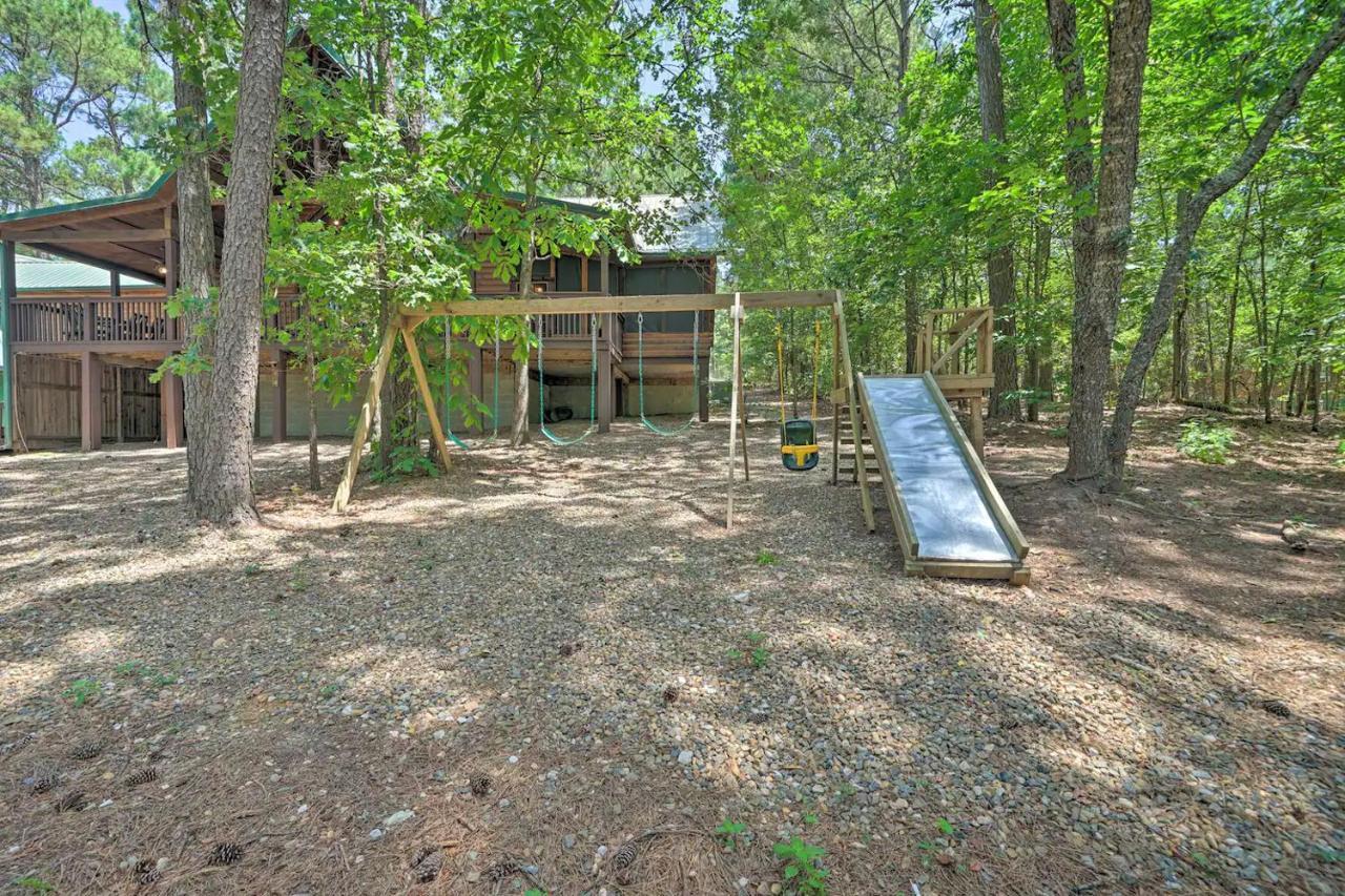 The Eastwood Spacious Retreat With 4 King En-Suites - Hot Tub - Pet-Friendly - Cozy Fire Pit - Prime Location - Multi-Family 브로큰보우 외부 사진